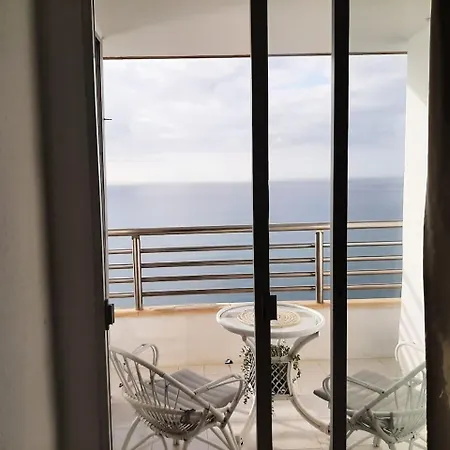 Sobre El Mar Аликанте