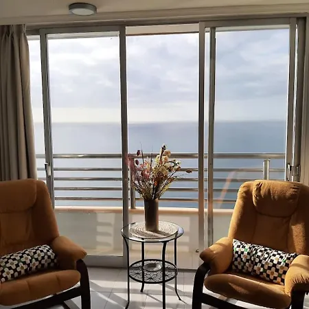 Apartamento Sobre El Mar *